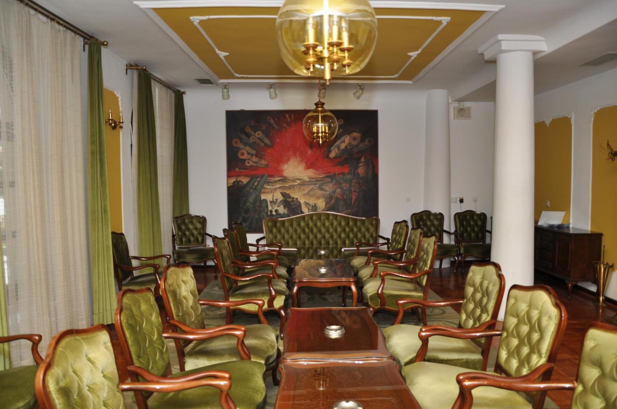 Hotel Grand Valjevo Nhà hàng bức ảnh