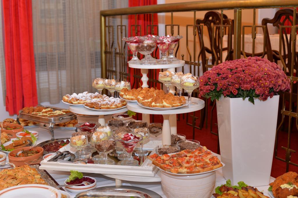 Hotel Grand Valjevo Ngoại thất bức ảnh