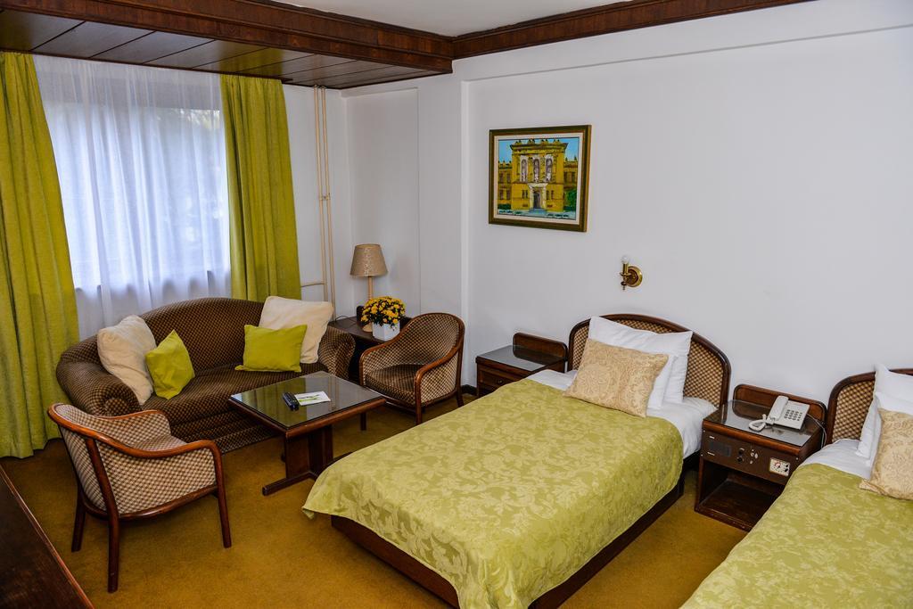 Hotel Grand Valjevo Ngoại thất bức ảnh